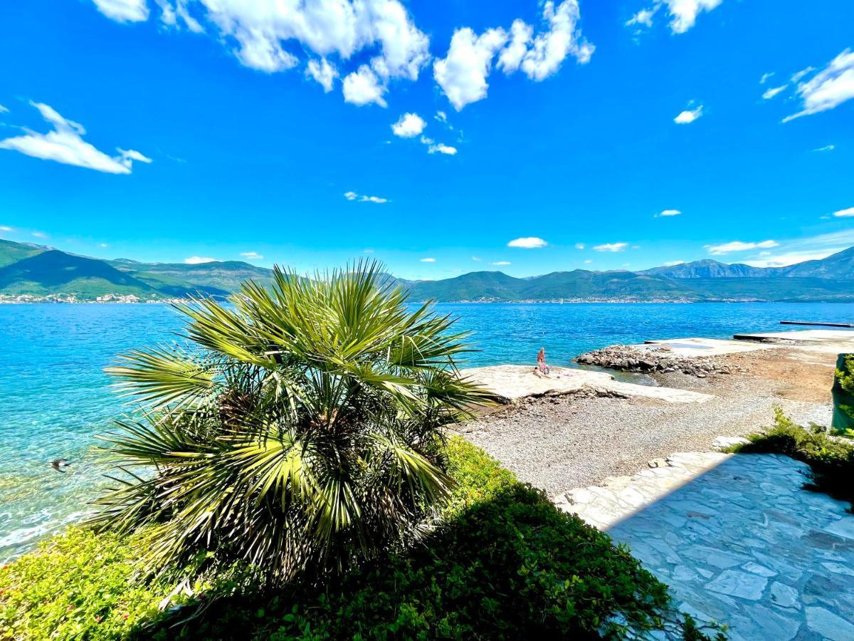 Beachfront Villa Pearl Of Adria Krasići Exterior foto