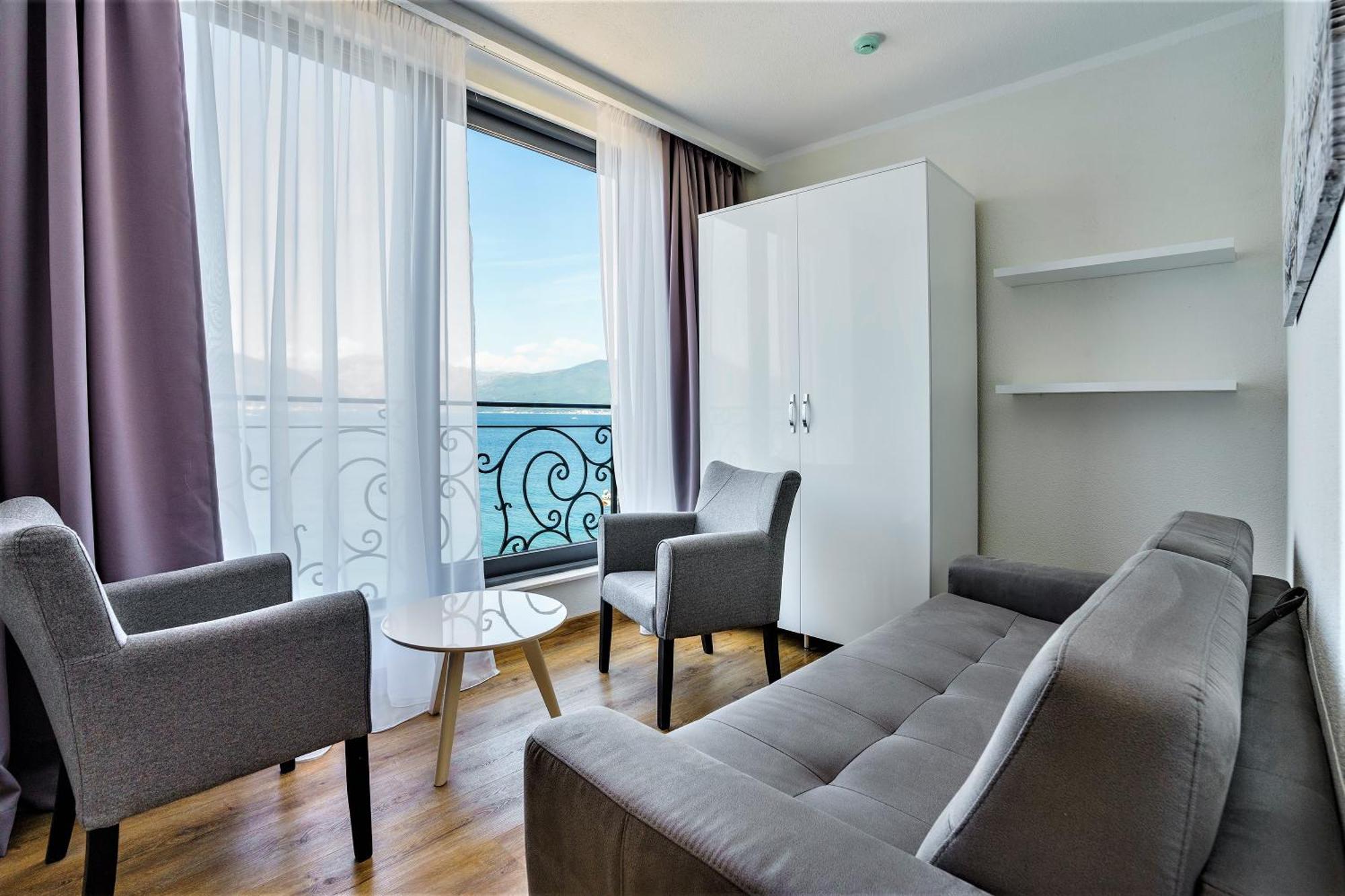 Beachfront Villa Pearl Of Adria Krasići Exterior foto
