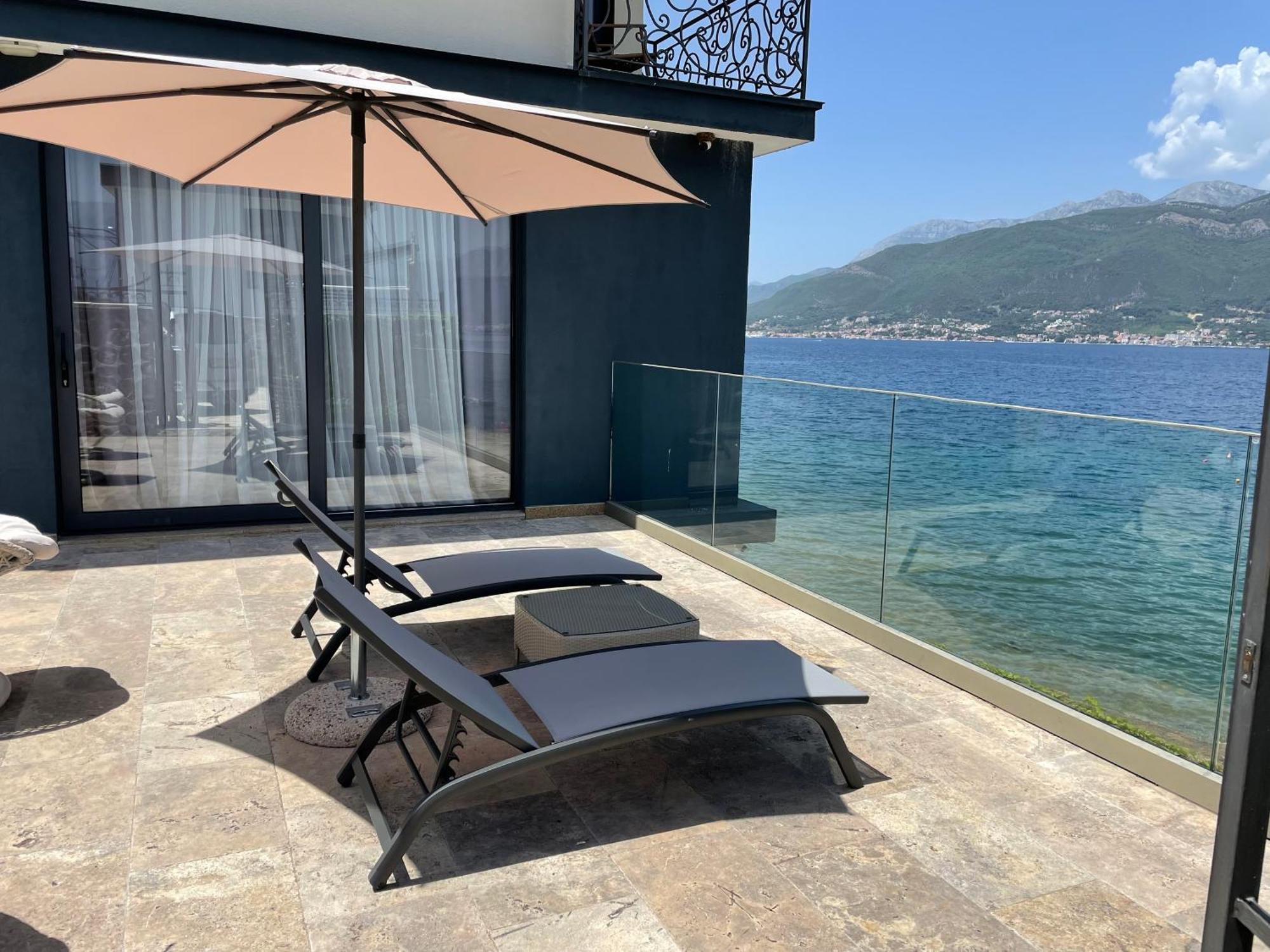 Beachfront Villa Pearl Of Adria Krasići Exterior foto