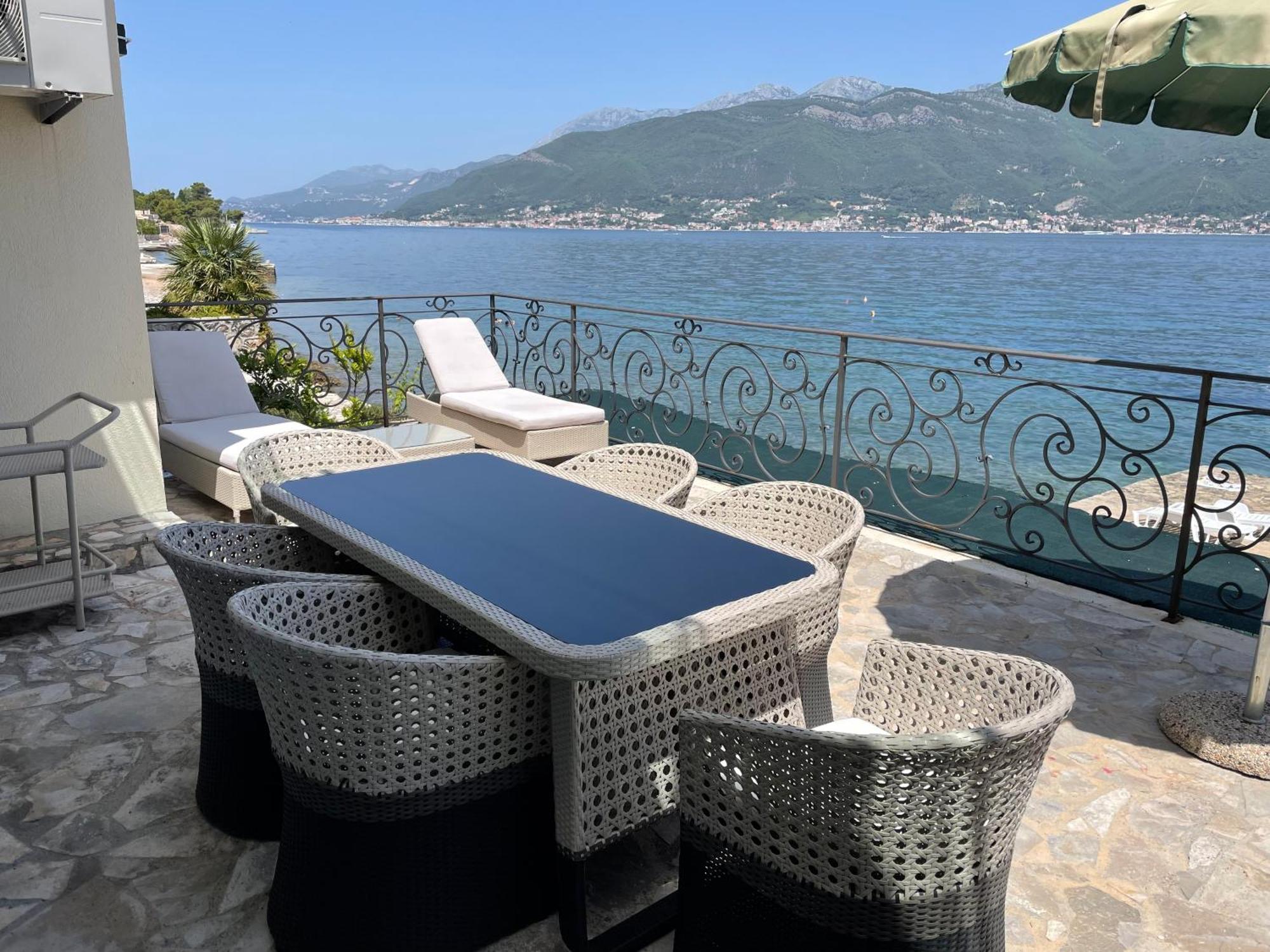 Beachfront Villa Pearl Of Adria Krasići Exterior foto